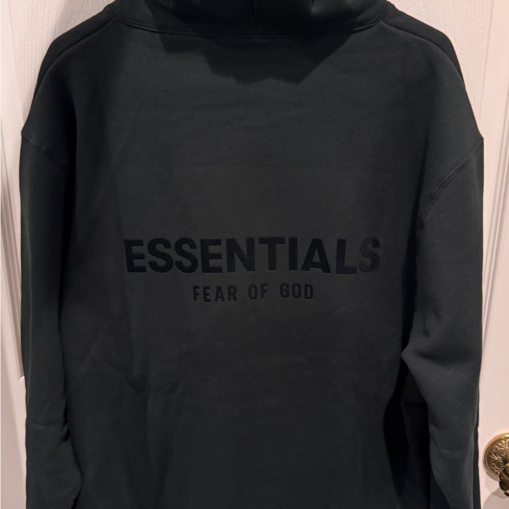 Fear of God Essentials Stretch Limo Black Hoodie size M Medium